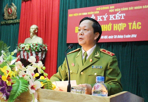 Trung tướng, GS.TS Nguyễn Xuân Yêm, Bí thư Đảng ủy, Giám đốc Học viện CSND phát biểu tại buổi lễ